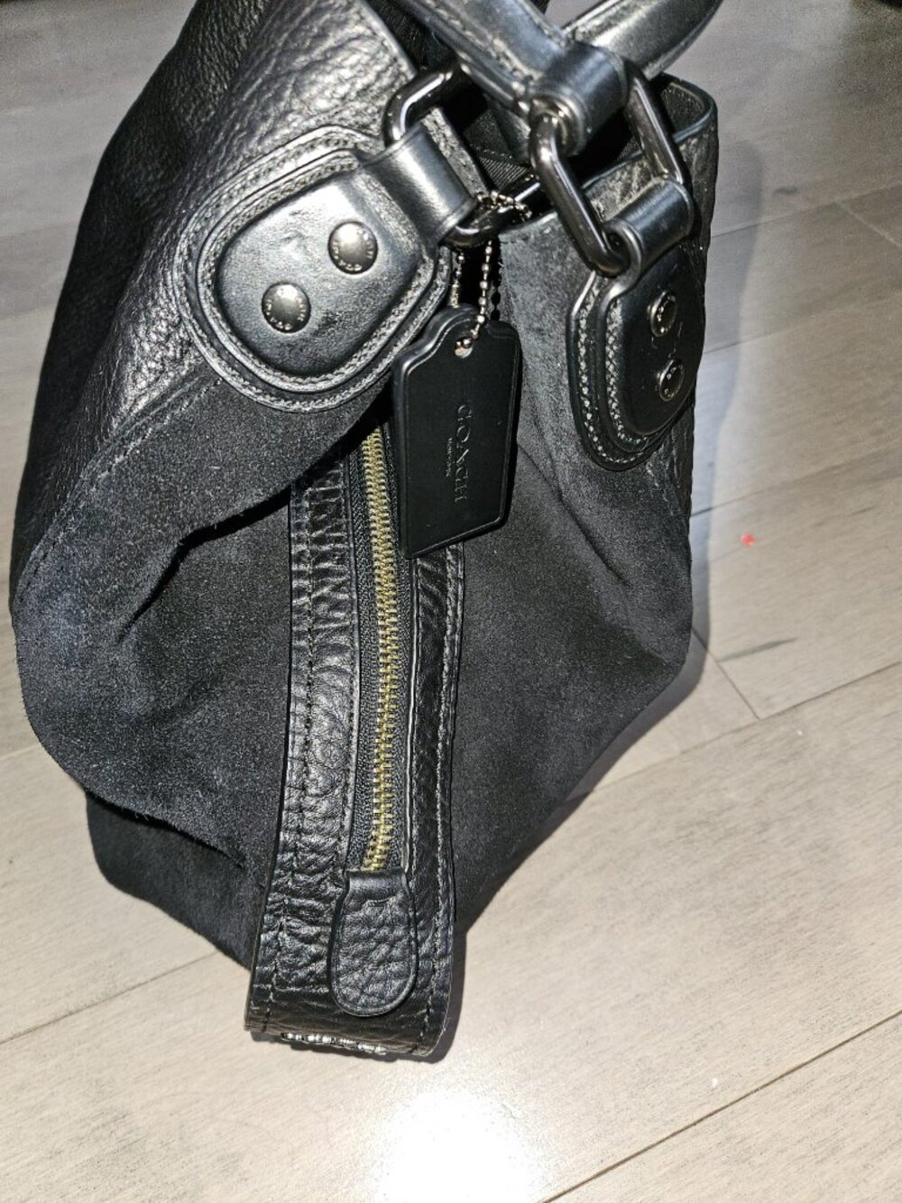 Coach Women's Edie 42 Dark Antique Nickel / Black Leather Shoulder Bag - Picture 6 of 13